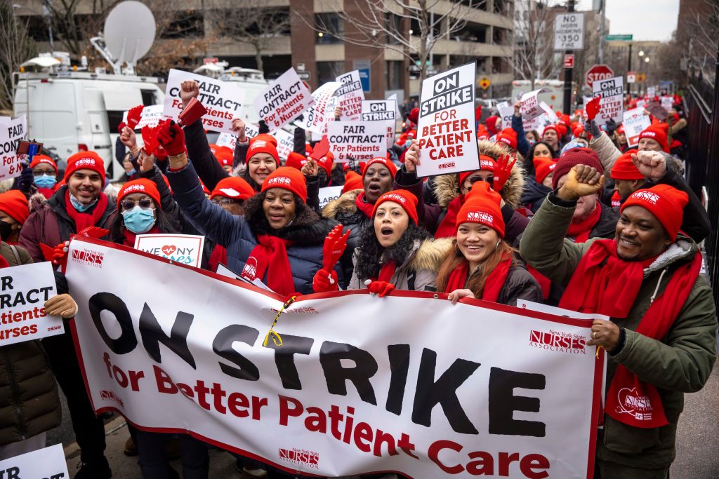 Nurses on strike: Photo NYSNA